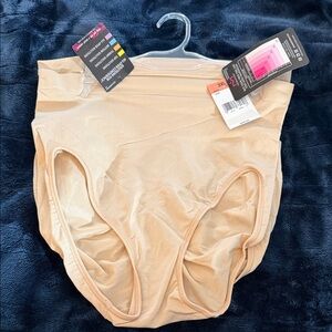 Maidenform  light control High-Waist Shaping Briefs in Nude 2 pair NEW 3X